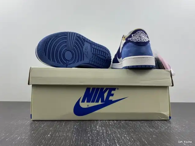 X DM7866-808 CUSTOM TRAVIS 1 JORDAN SCOTT AIR 0612